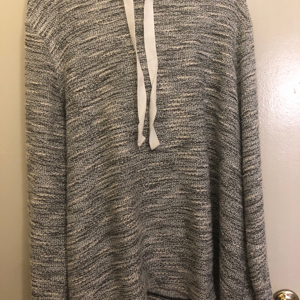 Loft hooded sweater xxl